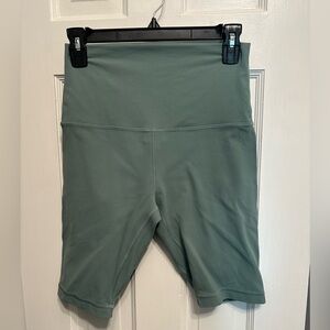 Lululemon Align High Rise Bike Shorts 8”